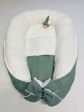 Afbeelding in Gallery-weergave laden, Babynestje "Leipzig" old green / teddy