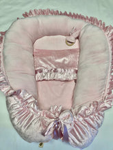 Afbeelding in Gallery-weergave laden, Babynestje "Monza" Pink Velvet
