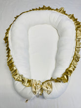 Afbeelding in Gallery-weergave laden, Babynestje "Monza" Goud Room
