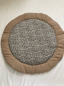 Box- / speelkleed "Orlando" zand panter