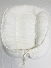 Afbeelding in Gallery-weergave laden, Babynestje &quot;Leipzig&quot; off white