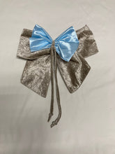 Afbeelding in Gallery-weergave laden, Strik klein &quot;Monza&quot; Softie Blue-velvet
