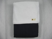 Afbeelding in Gallery-weergave laden, Babydekentje &quot;Pisa&quot; donkerblauw-wit