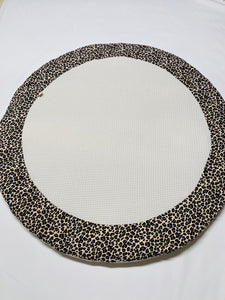 Box- / speelkleed "Orlando" panter
