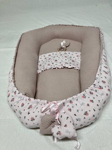 Babynestje "Bremen" old pink bloem