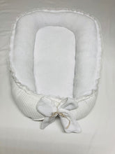 Afbeelding in Gallery-weergave laden, Babynestje &quot;Bremen&quot; snow white