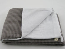 Afbeelding in Gallery-weergave laden, Babydekentje &quot;Palermo&quot; taupe